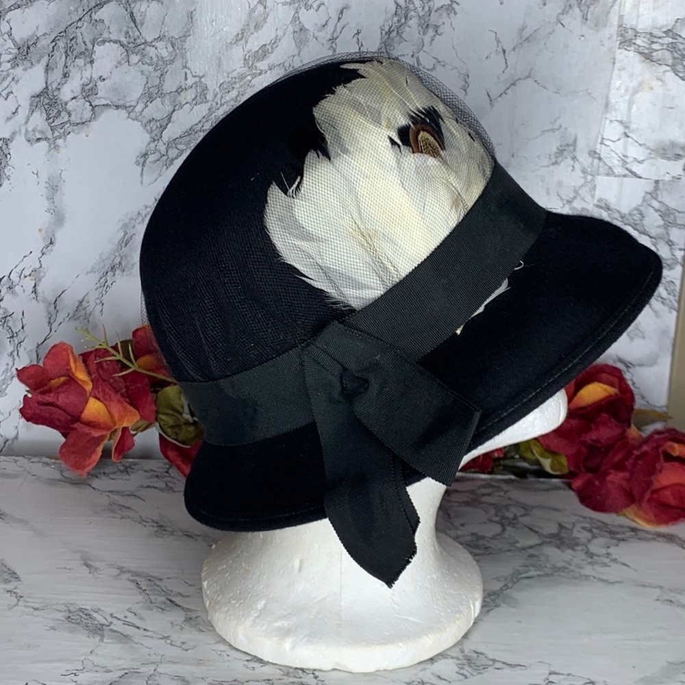 Vintage Midcentury Glenover Henry Pollack Black Wool Feather Cloche Bucket …